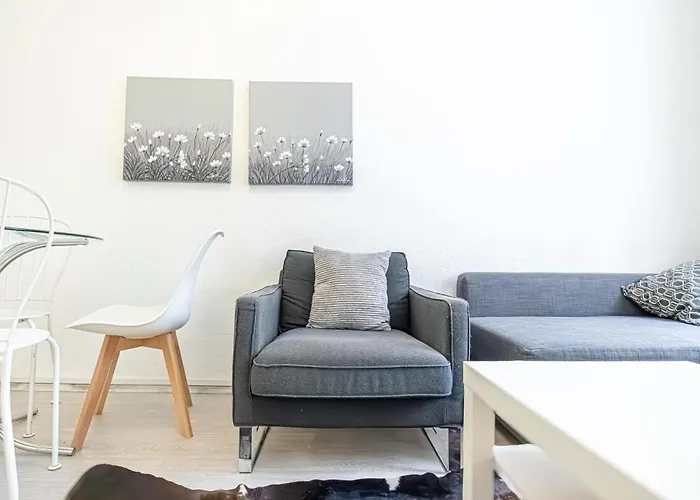 Trendy 1br & 1lr Near Rennweg, Great Links Daire *