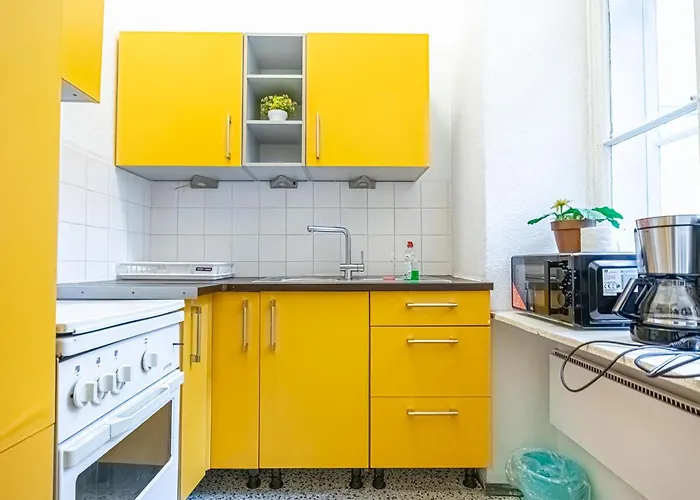 Daire Trendy 1br & 1lr Near Rennweg, Great Links *